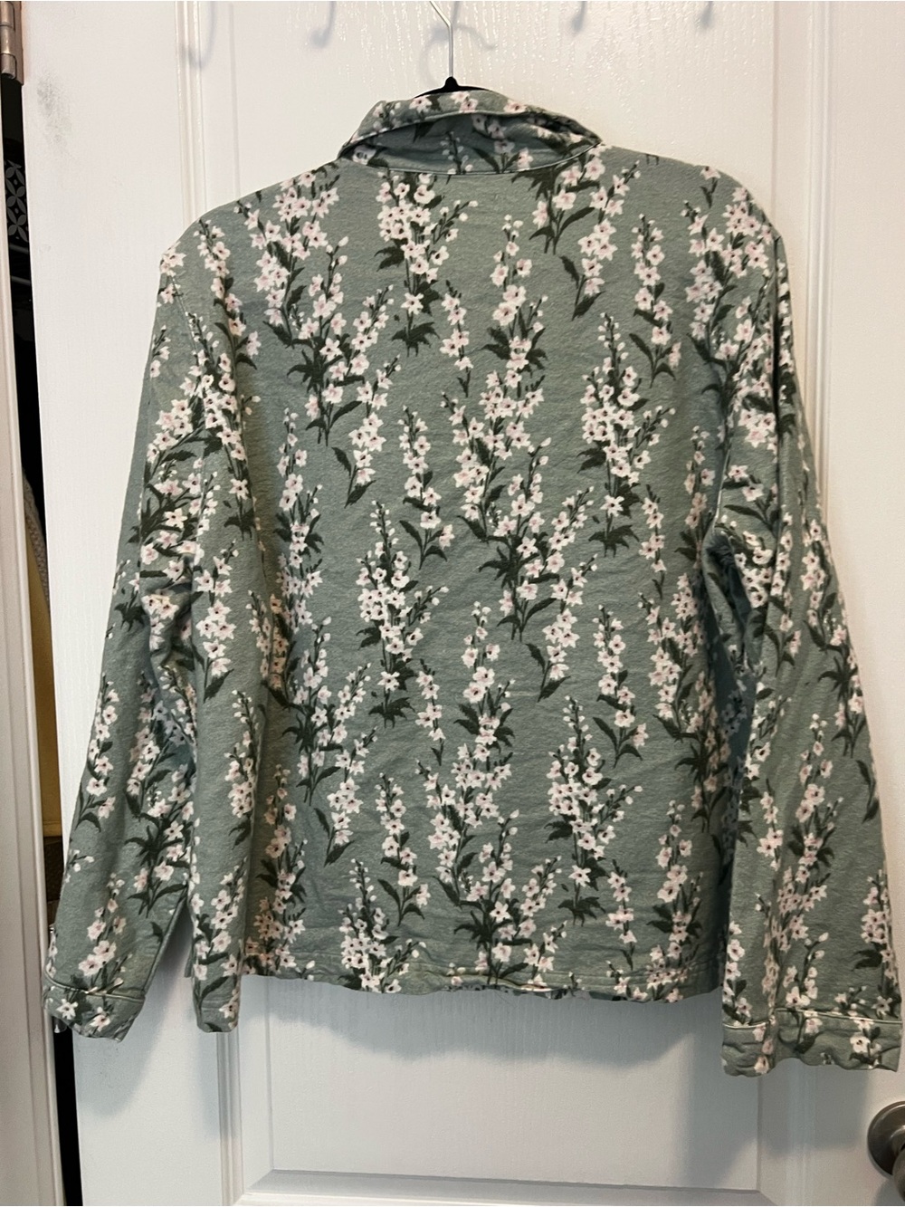Garnet Hill Sage Green Floral Satin Pajama Set - Picture 5 of 12
